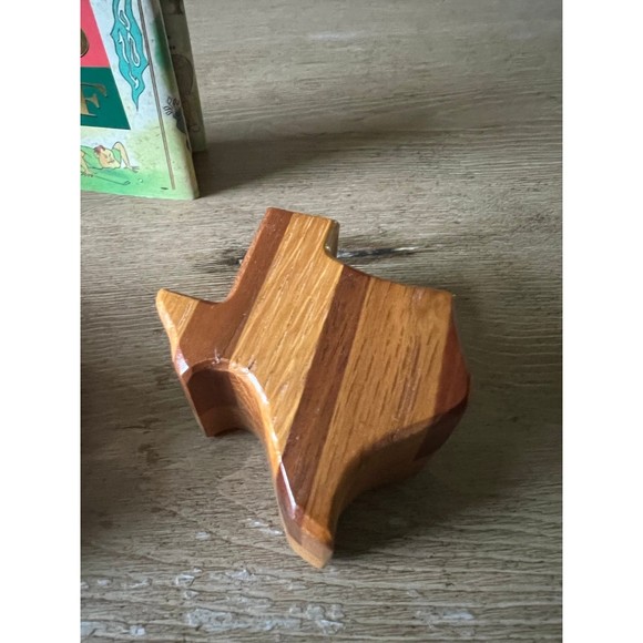 Mini Golf Book & Desktop Picture Frame Wooden Texas Weight Business Card Holder - Picture 3 of 6